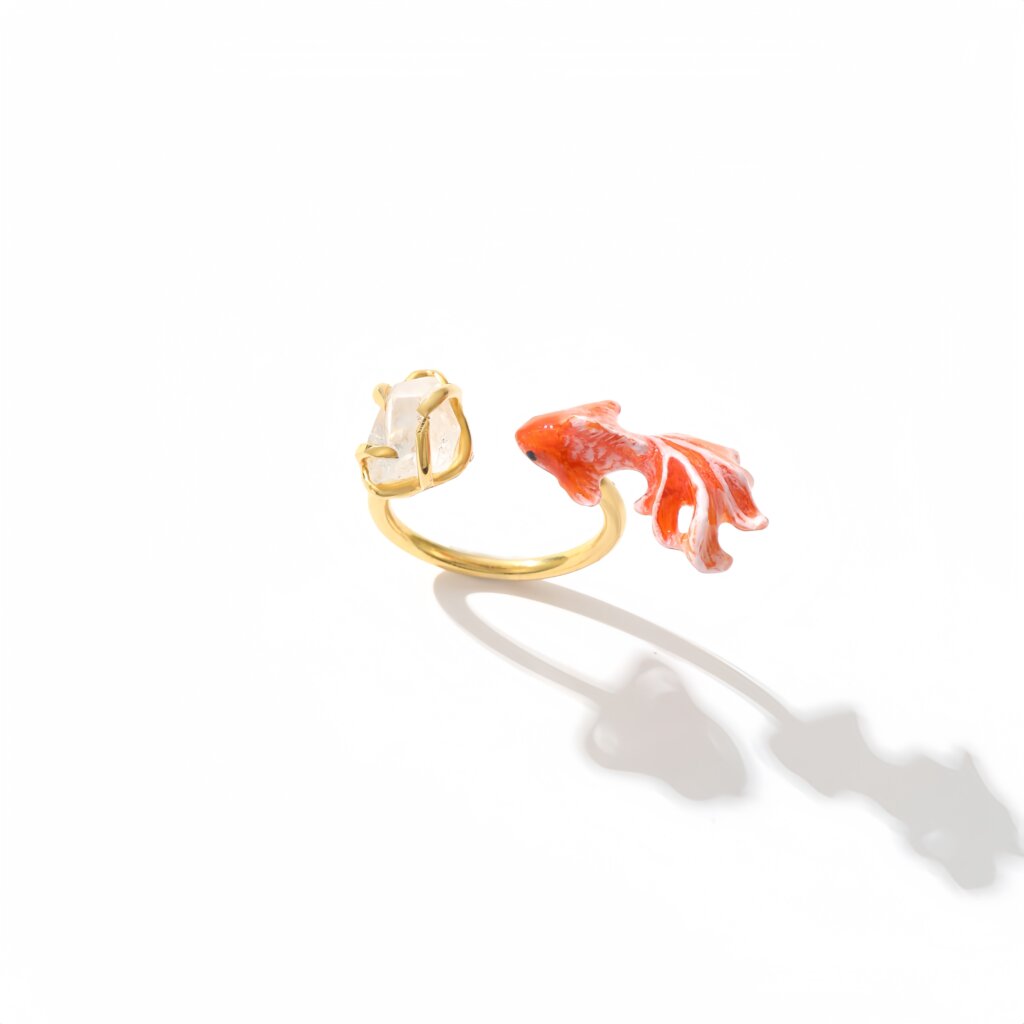 好運靈動錦鯉與白水晶彩繪琺瑯戒指